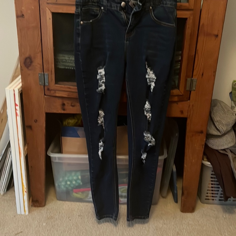 Skinny ripped jeans
